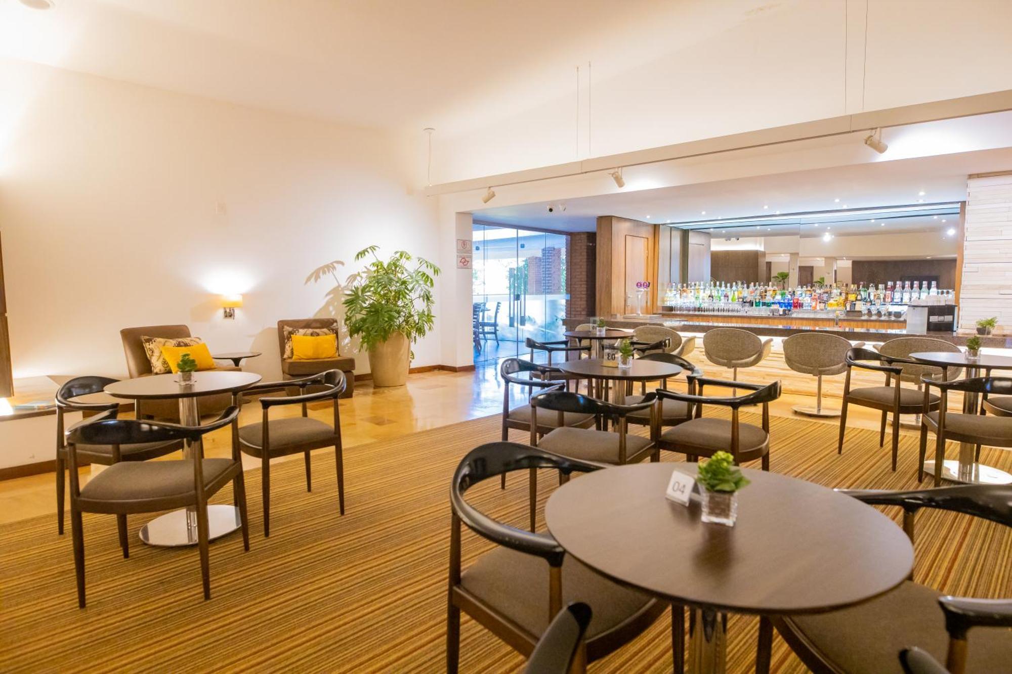 Hotel Jp Ribeirao Preto Resort & Convencoes By Nacional Inn Buitenkant foto